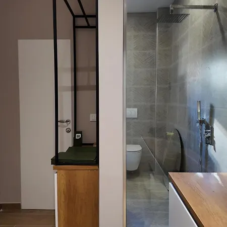 Delmar Garden Голем