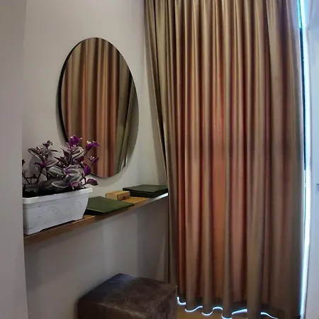 Delmar Garden * Голем